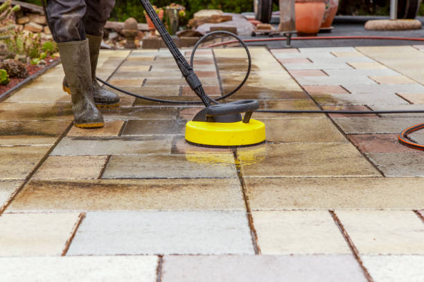 Best Driveway Pressure Washing  in Cumberland, IN